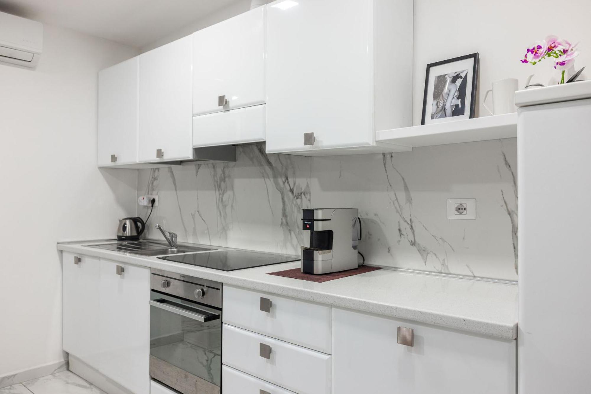 Chic House Appartement Bari Buitenkant foto